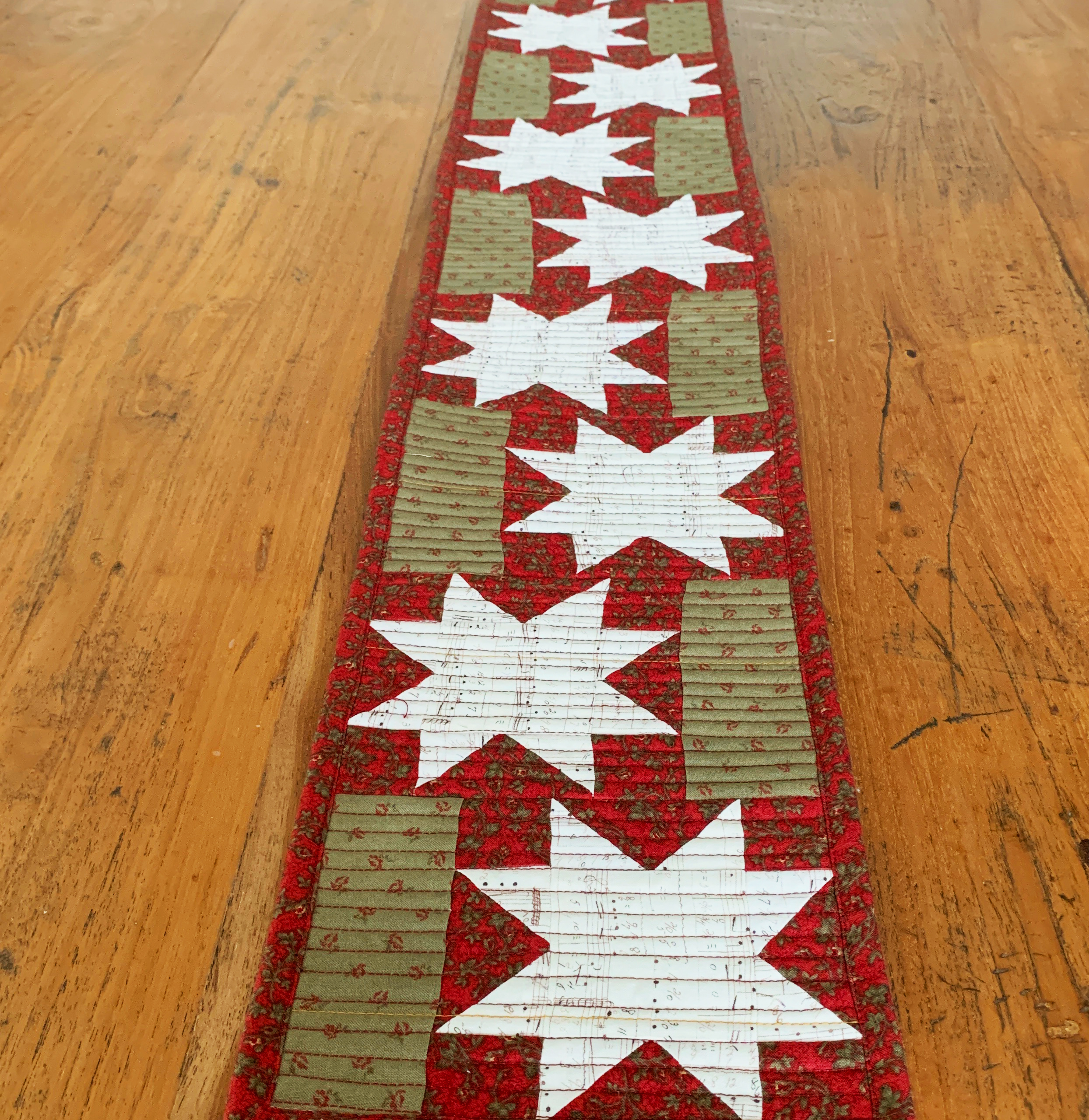 Starry Table Runner & Coasters